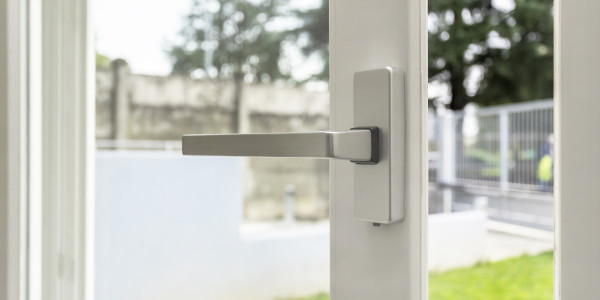 Carpintería Metálica de Aluminio / PVC en Reus · Aislamientos Acústicos