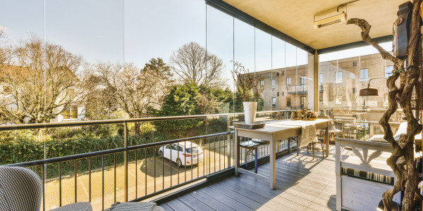 Carpintería Metálica de Aluminio / PVC Reus · Cortinas de Cristal