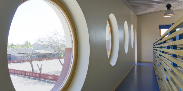 Puertas y Ventanas Insonorizadas de Aluminio / PVC Reus · Ojo de Buey, Curvada y Antiruido