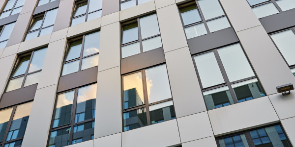 Puertas y Ventanas Insonorizadas de Aluminio / PVC Reus · Doble o Triple Vidrio